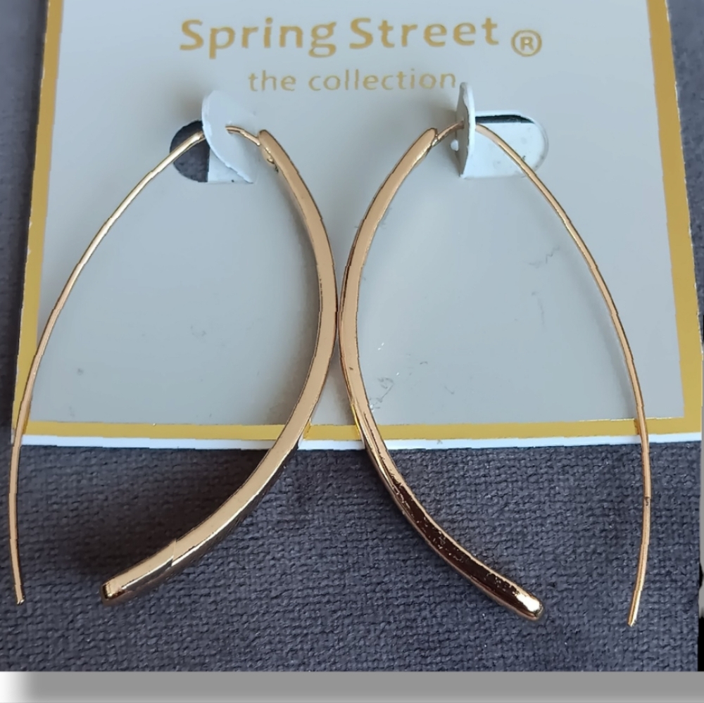 Spring Street Gold Earrings BRAND NEW WITH TAGS